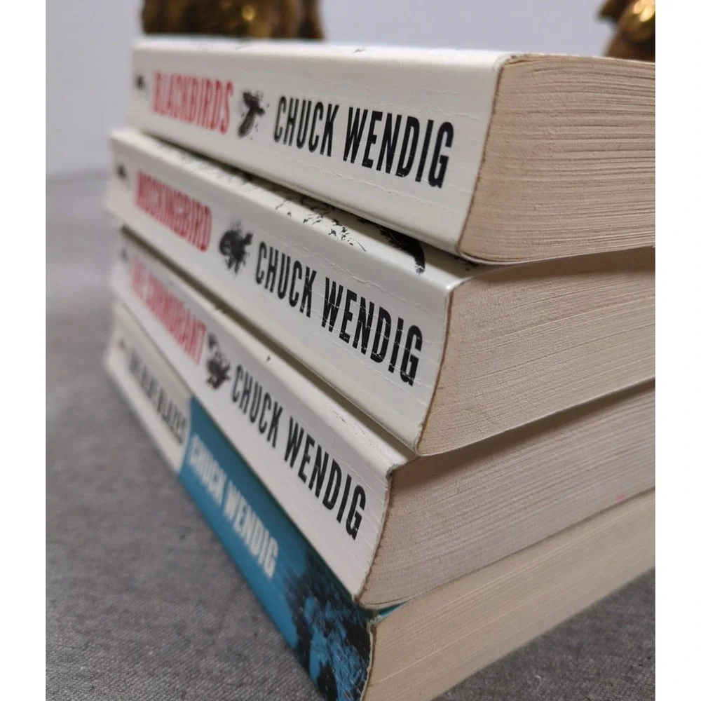Chuck Wendig Blackbirds Mockingbird The Cormorant The Blue Blazes‎ Miriam Mookie